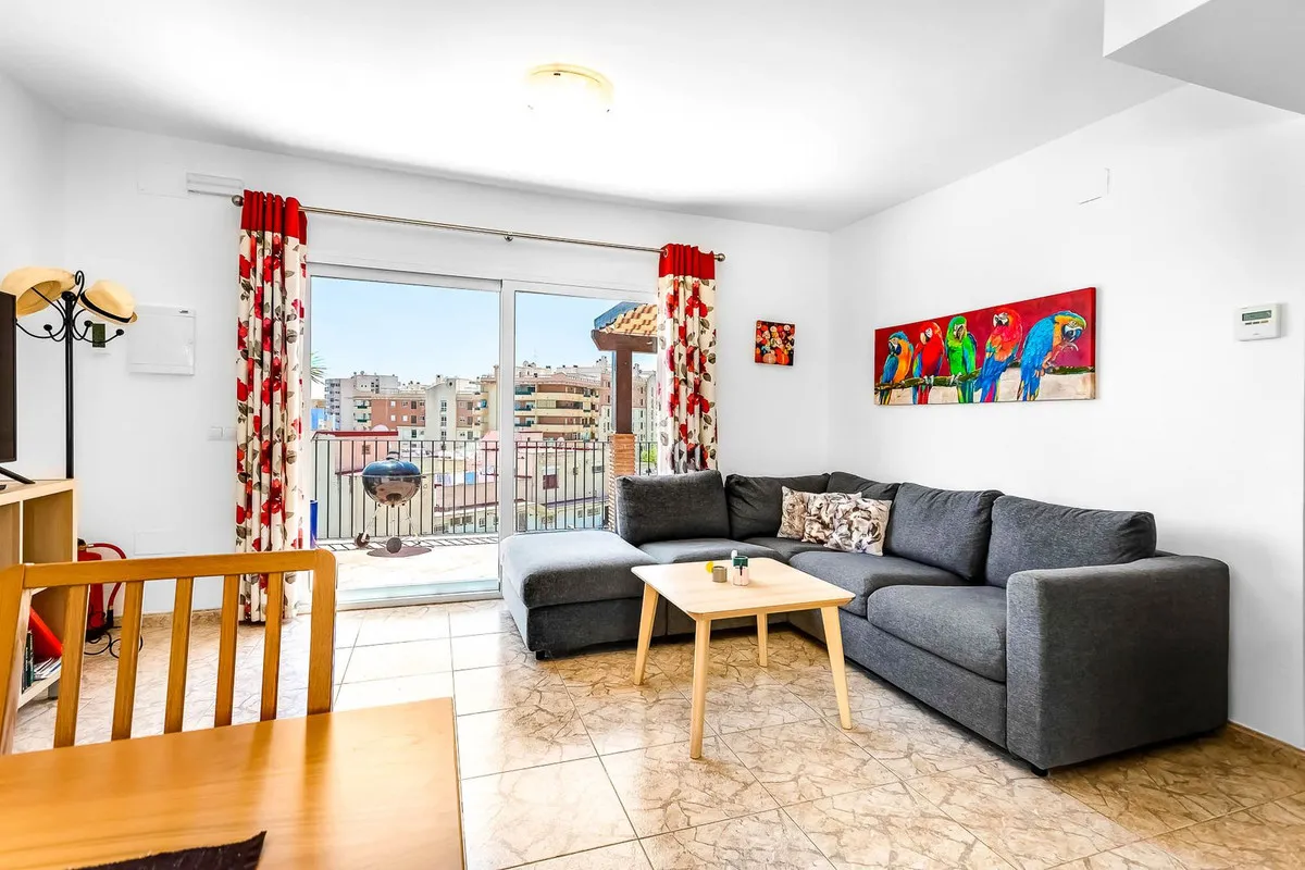 85bc6162-e3ff-4c22-96fa-194b457d4650