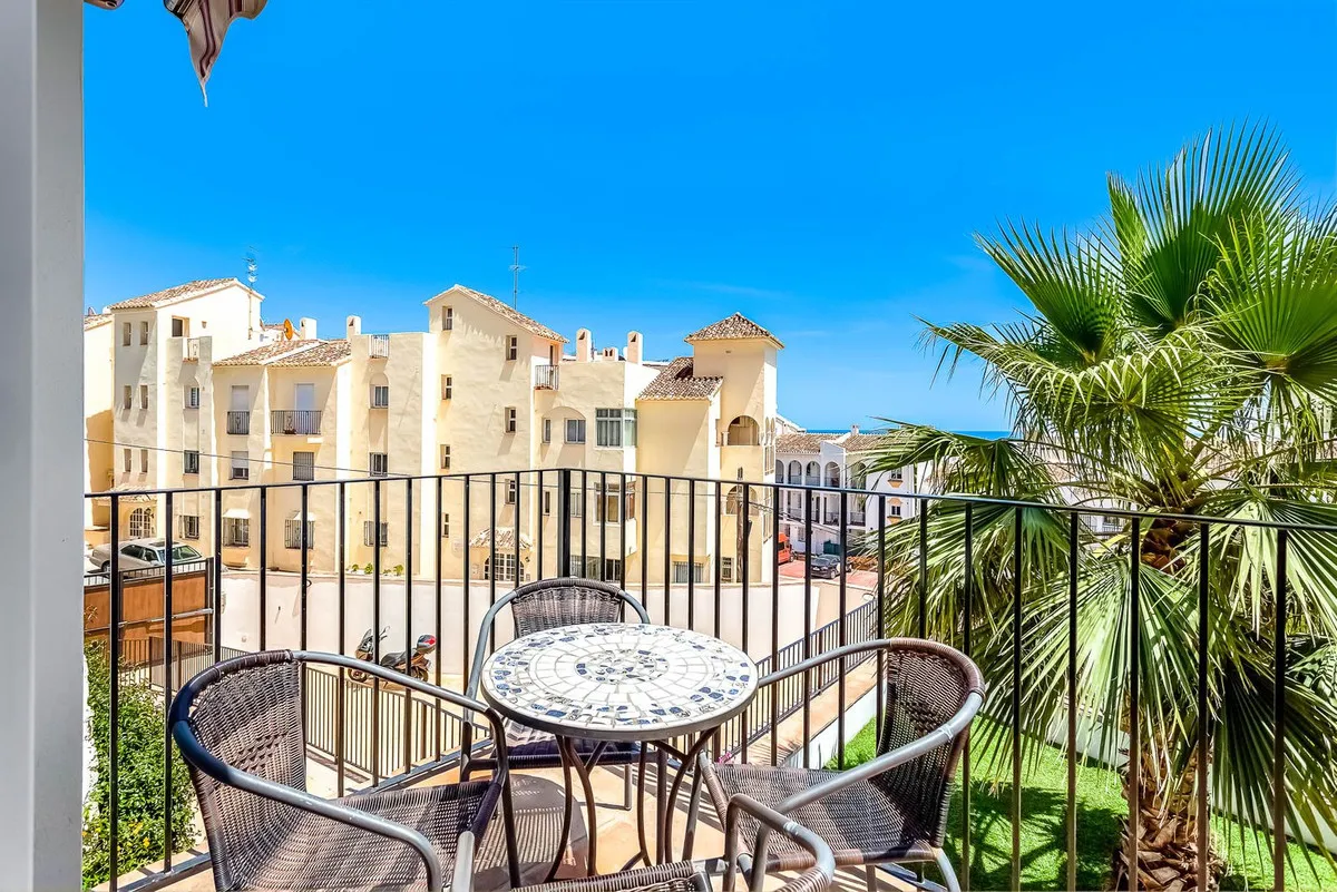 afc69cda-e767-4589-a593-c59bef62f711