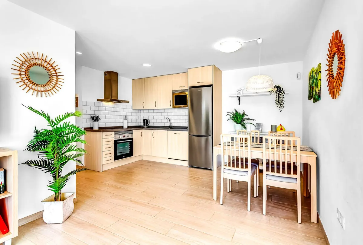 bf2adbba-53df-461b-bde6-ba459e804d56