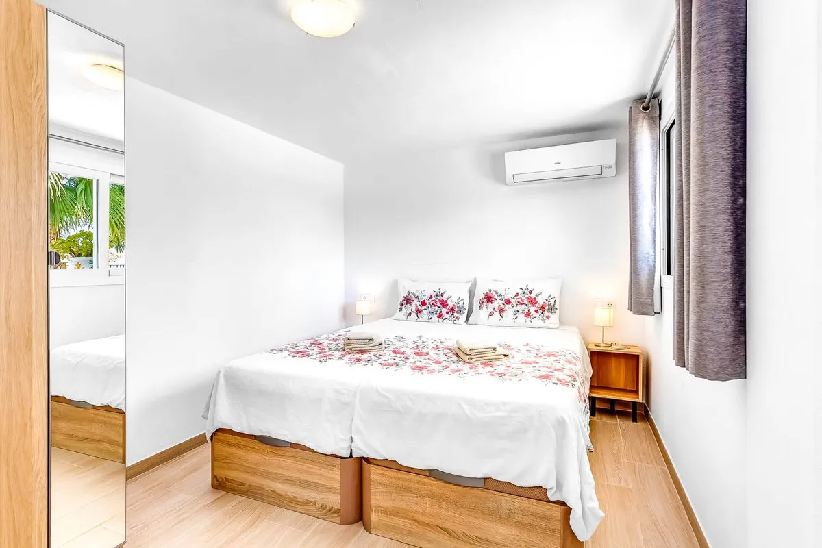 c80a5b12-767d-4be8-9c58-2e5340bc44f9