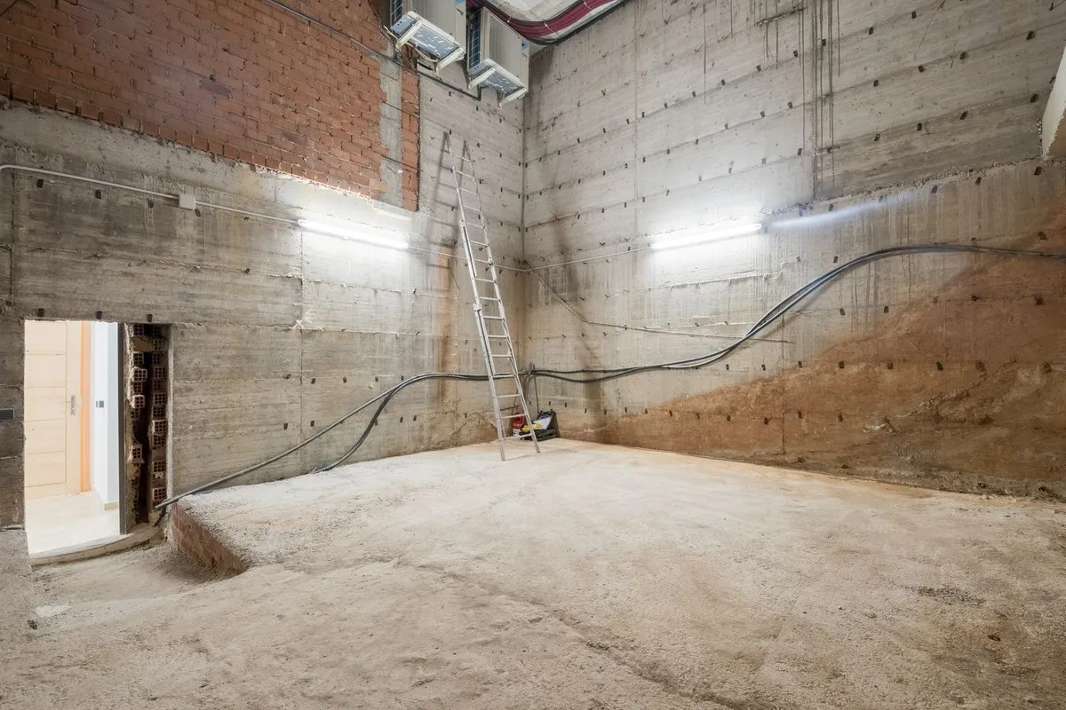 9896c912-d676-4770-a91e-50827ee0a933