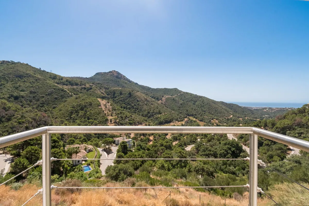 a3b3fc46-c16b-4be3-a527-a602f04d4982