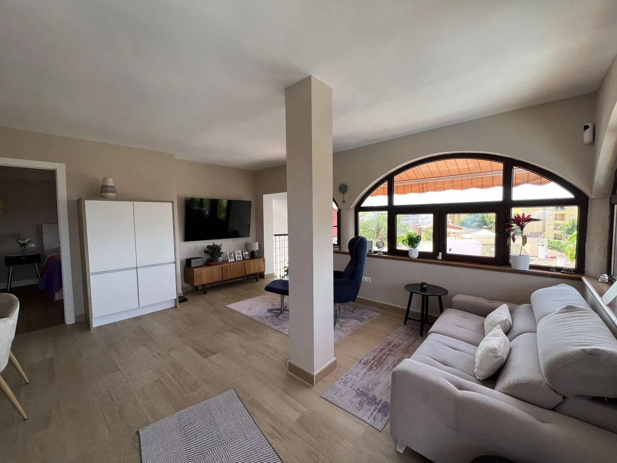 06311402-b626-41db-b0bd-6af8e59b16a8