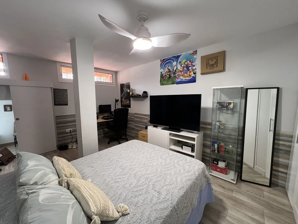 29deeb18-1032-4770-b445-1e20ded623d8