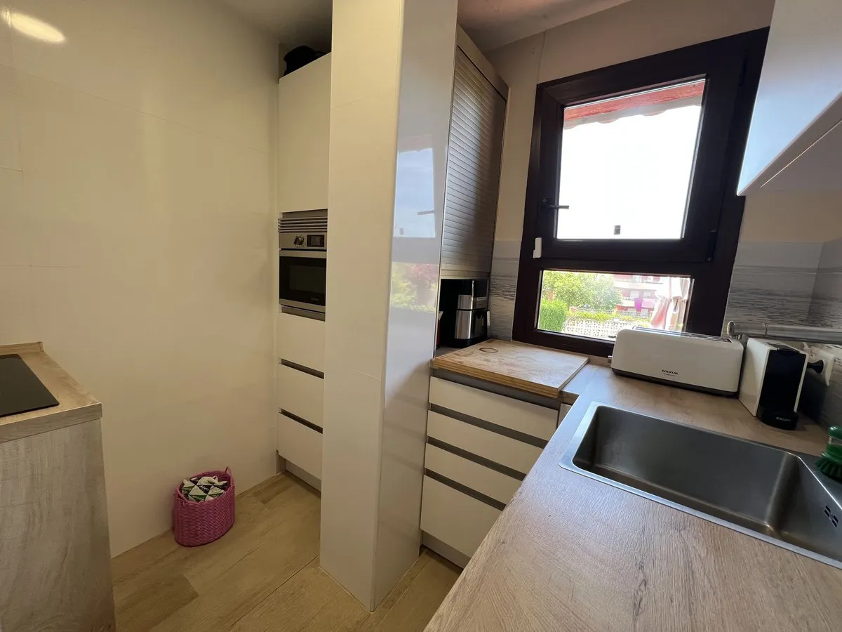 ea2d32c2-c459-480d-9f1d-d1bf50b99349