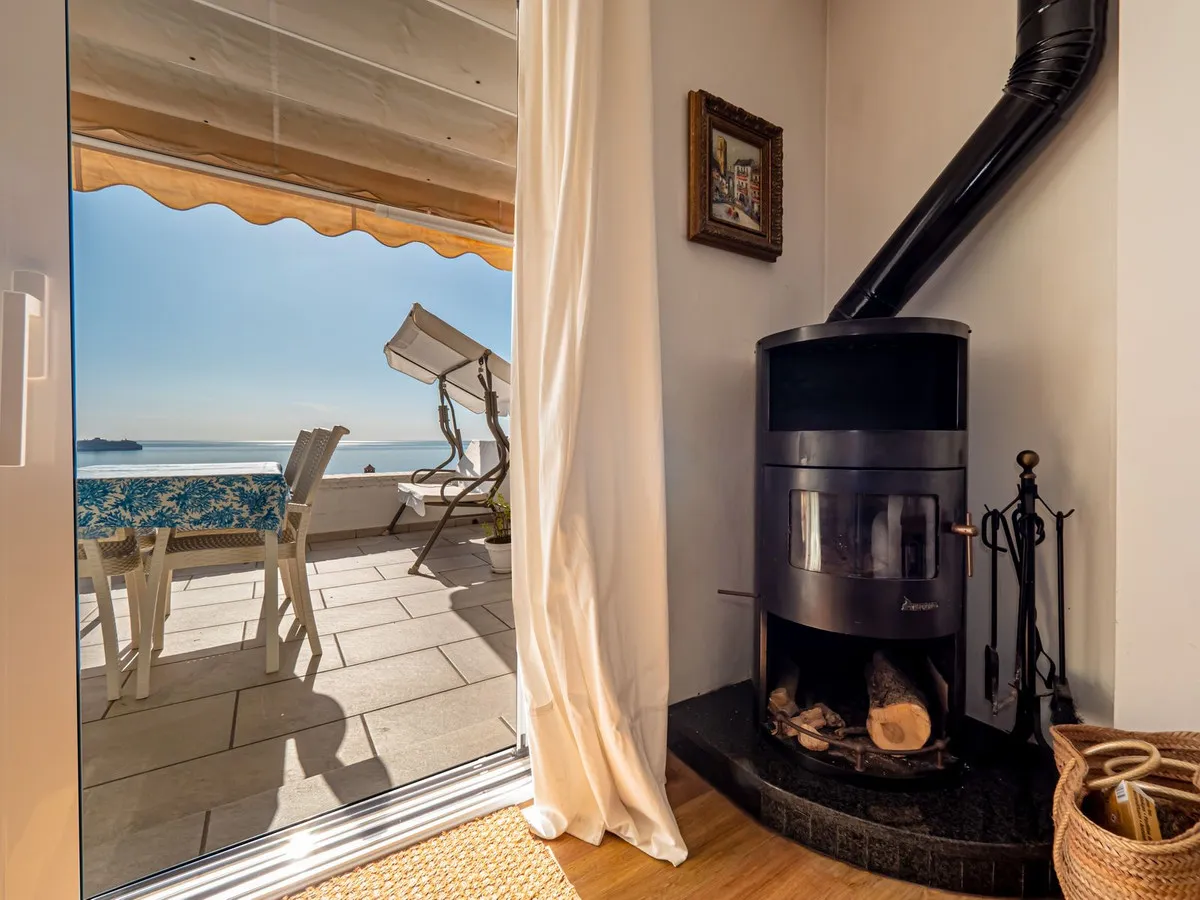 11b94b6e-6620-4ab9-b930-cdc01a450c5e