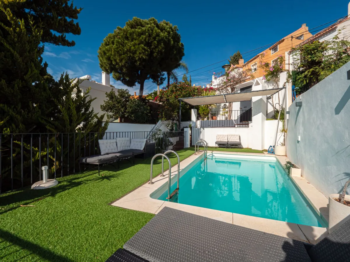 614f5bf4-7ec6-400b-b76a-79ac97f47ea7