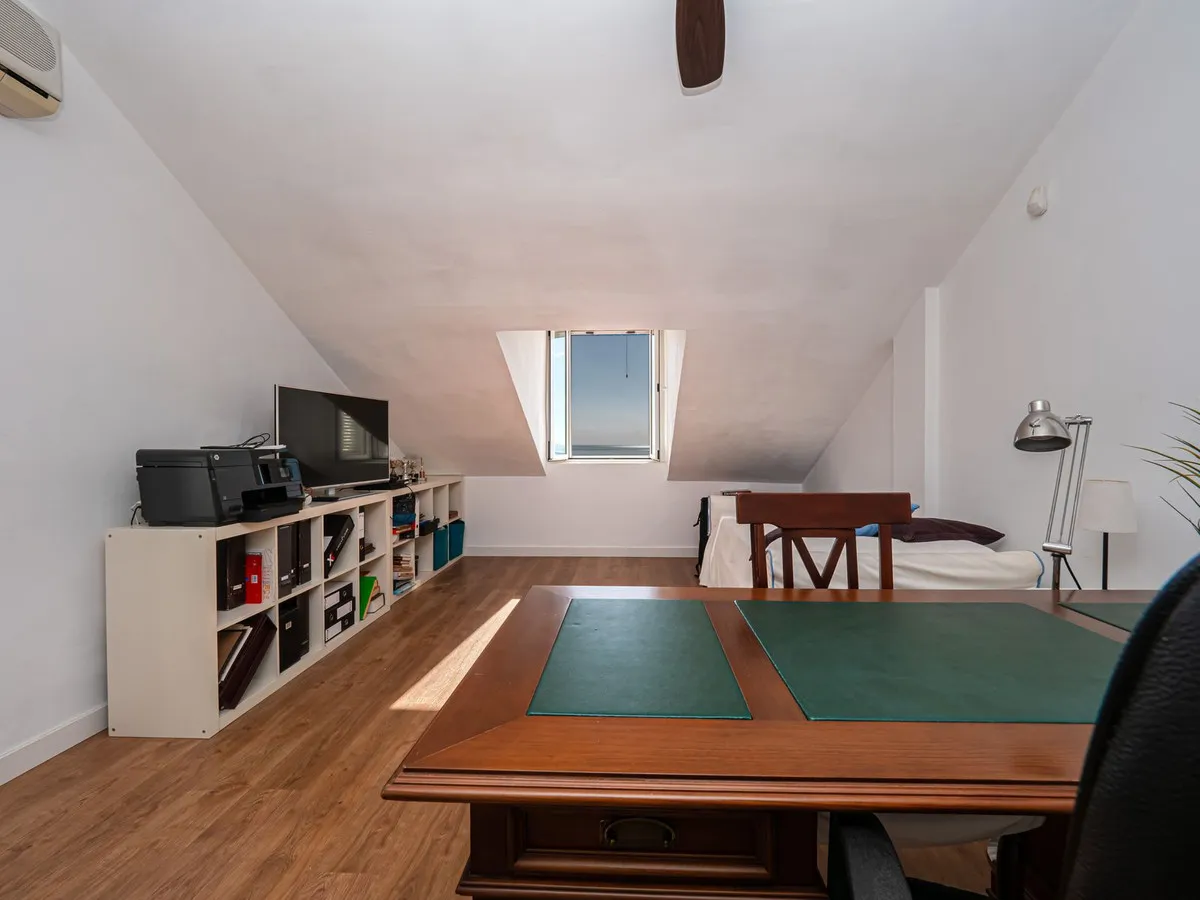 7d713b42-5a46-4f7f-814f-9fe824c8cfdb