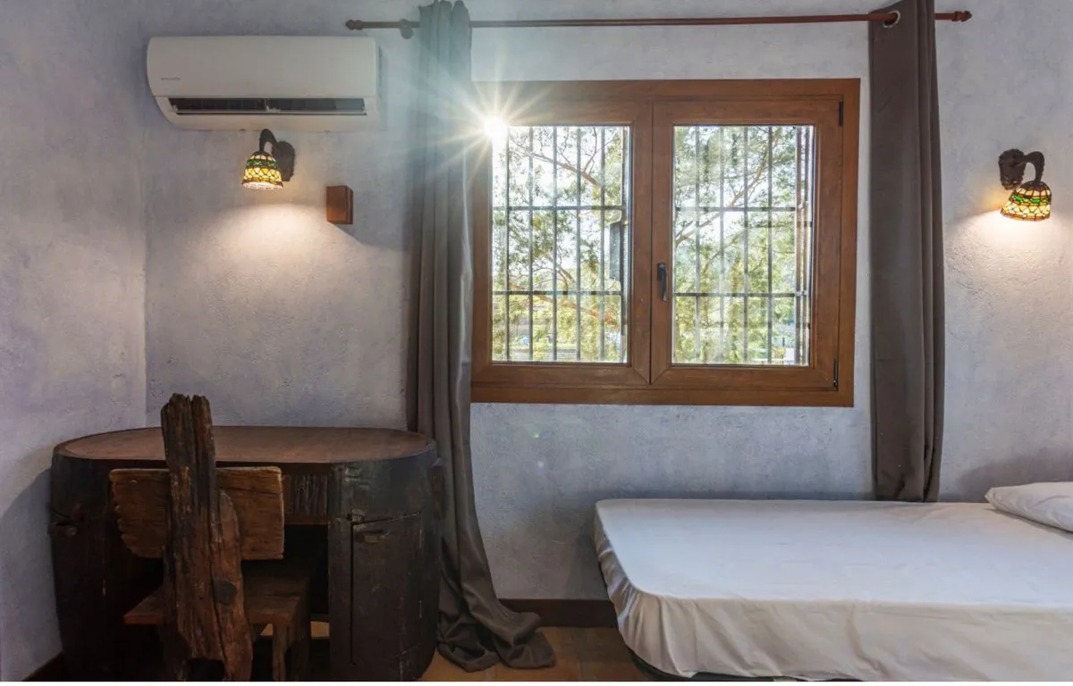 7516bb27-fa03-4b62-8cf2-ebc9aa4a2356