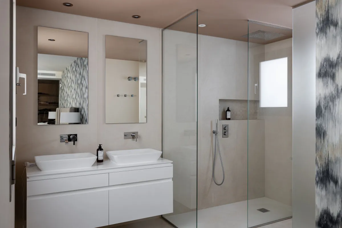 673336af-08e8-4d43-b99b-6b0ed0d93ca0