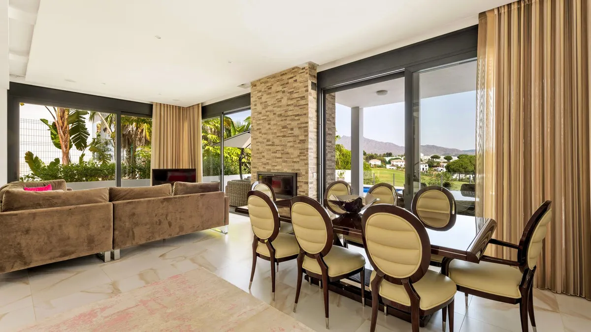 be6b994f-87e9-4a19-adf5-fef70cbdf6c8