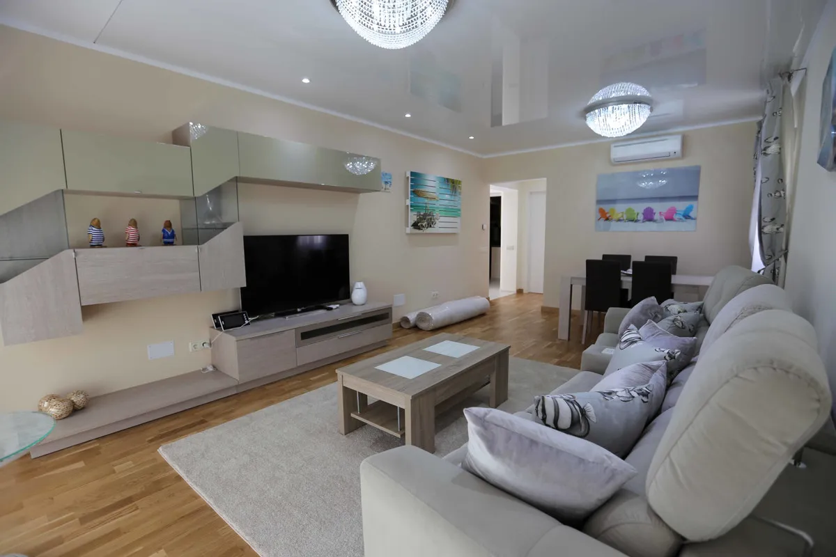 7c4e9765-b6c4-47bc-b2c8-af342428247b