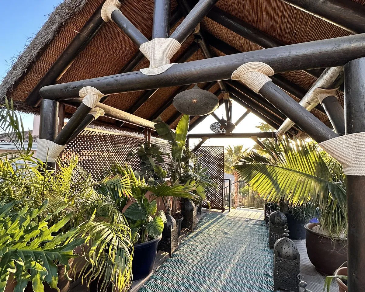 1057bd2f-37b5-40de-a057-9da898f9692e