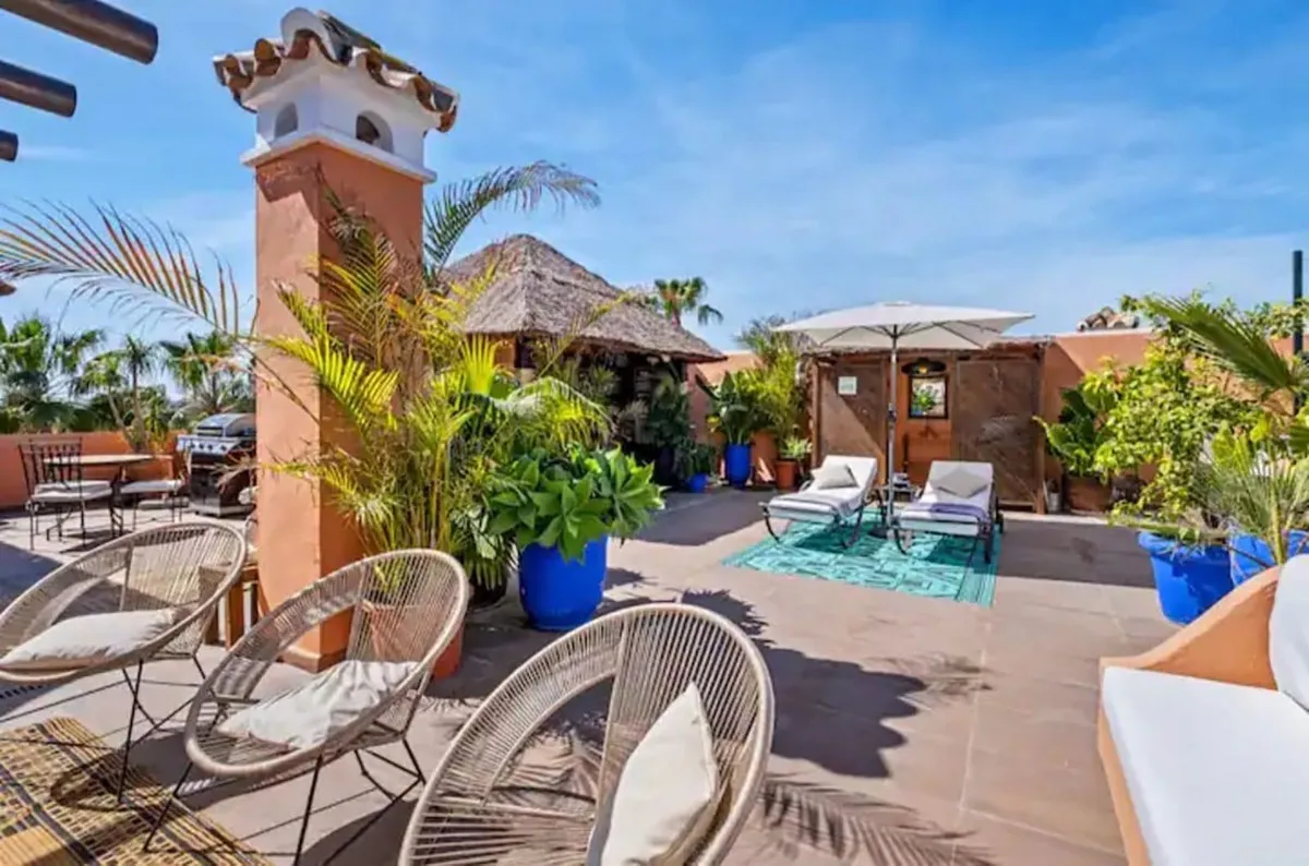 76b7b674-e54a-48a0-acb6-fffc67dded33