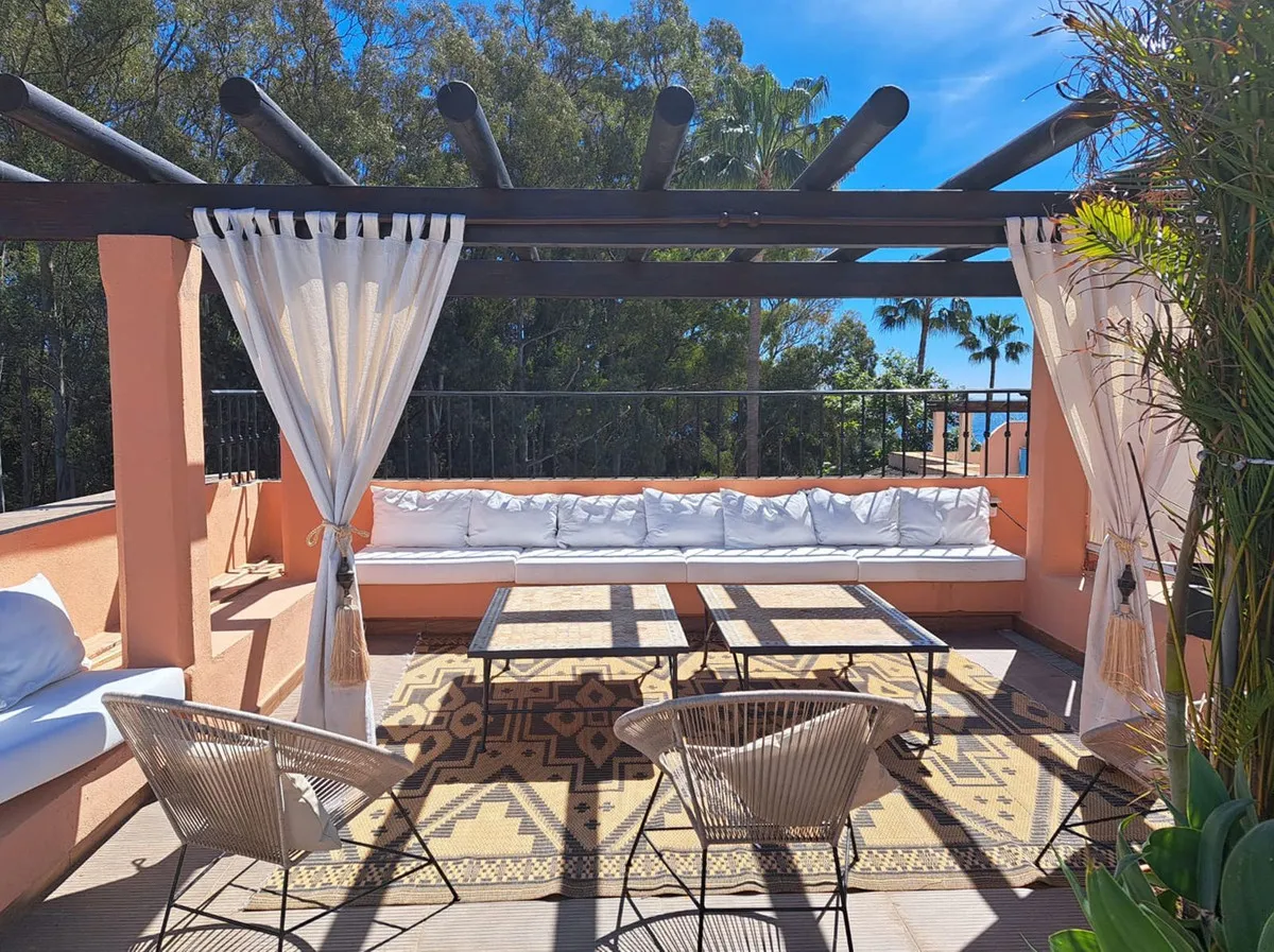 869121c2-97e5-4b6a-b194-3e0e130fc21c