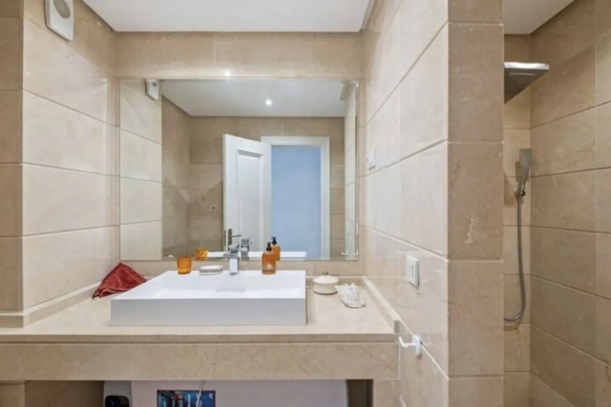 9fb69f5d-952b-432e-9537-cb7a4d6e64d3