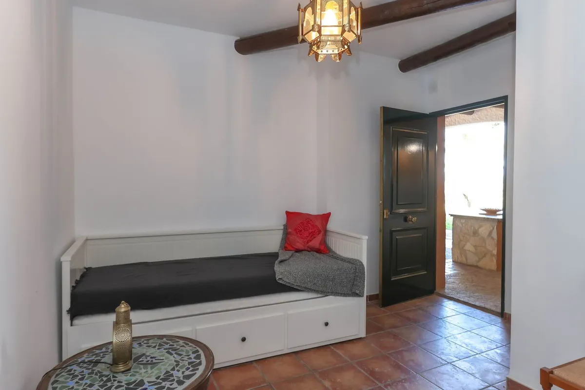 564a83be-ceb5-4713-b01e-7f6d3cfca6b9