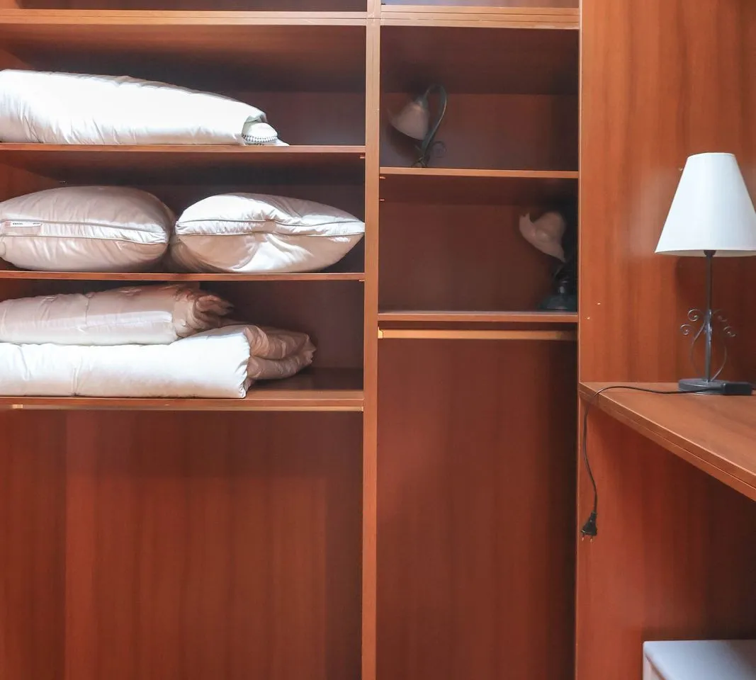 6b034368-9abd-43c3-9c76-b9b2f3079be7