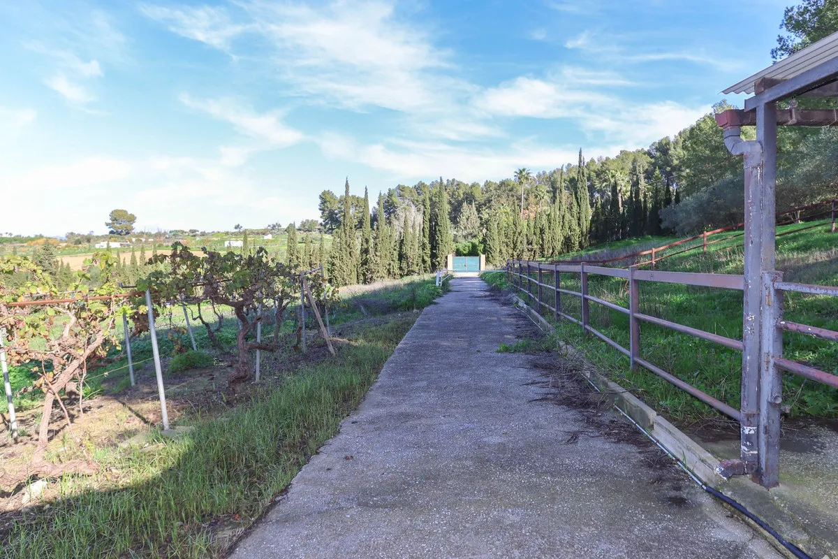 72cff690-ac8f-469e-9bb5-0d496700efa5