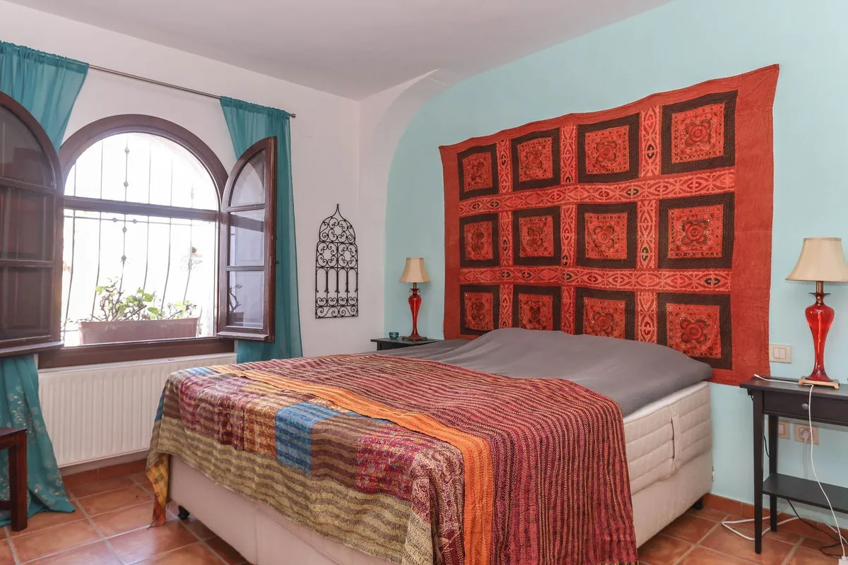 7f9655c6-3976-470b-b585-d948979bfc91