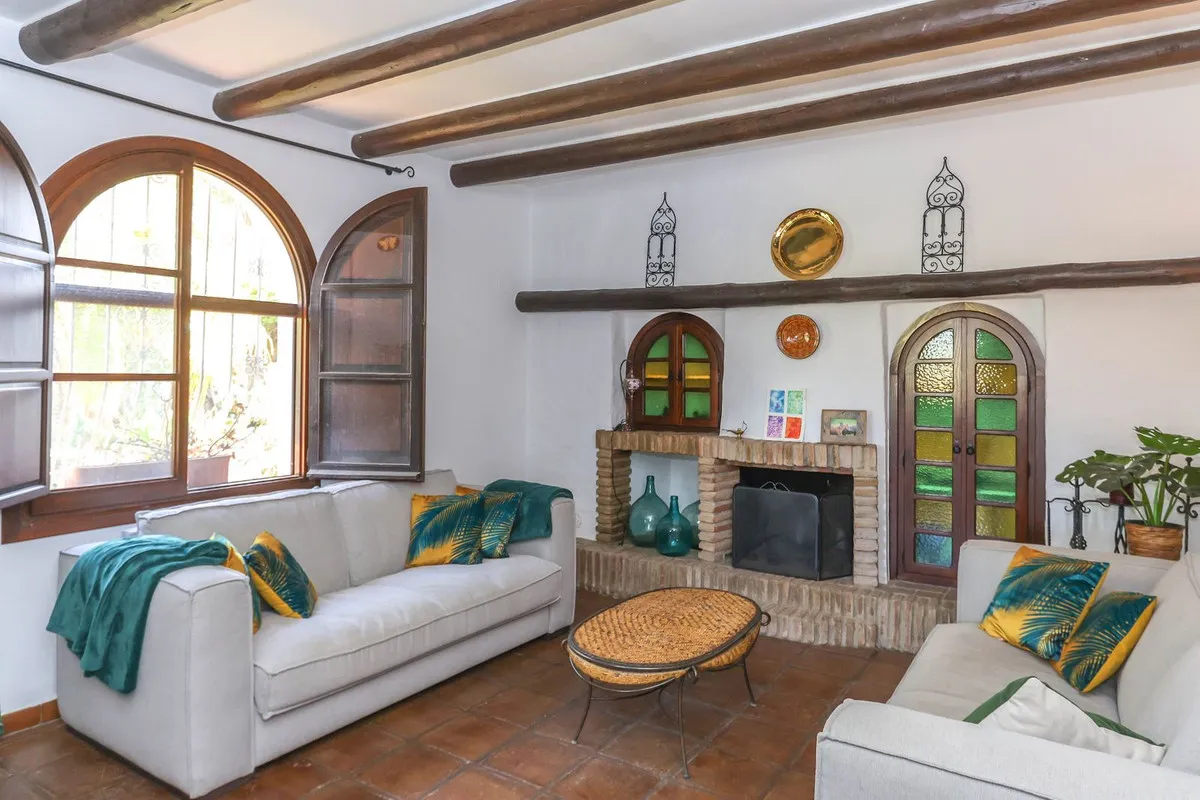 b9c21ad2-3659-4c5a-b07c-f1c2969012de