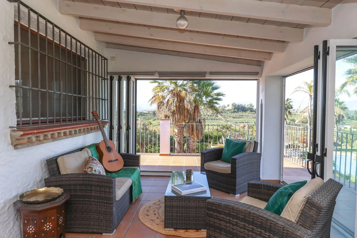 c3396ffa-093c-4dfe-b587-3e2a872c6dba