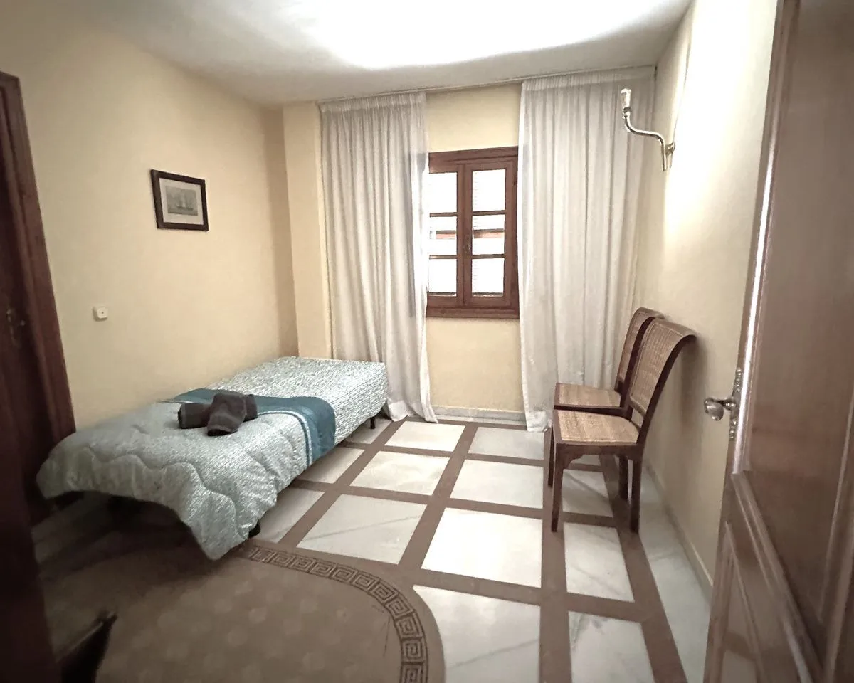 36414c5b-1397-4509-a08f-9f4ecf5f2126