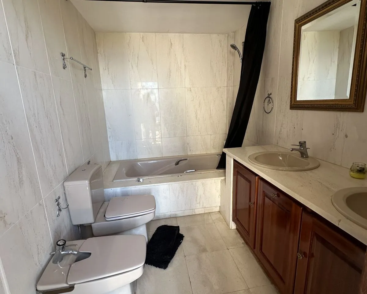 5dfae7ab-bd87-4f7e-bd1c-214a77779f00