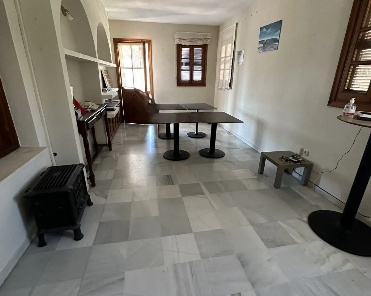 6f4f3d02-f070-4277-aef3-e2946dc33f90