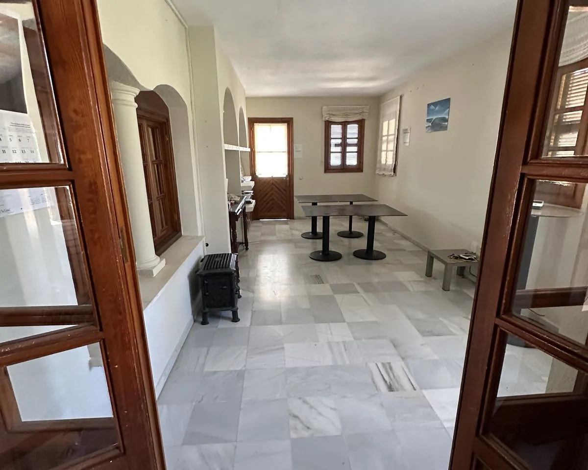 c5ff14d4-94eb-4fd5-b42c-fbba2e9e2e49