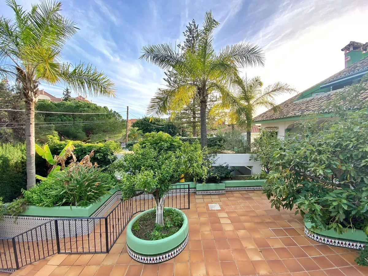 e2fc751f-2b98-46c0-a1e6-311517695a13