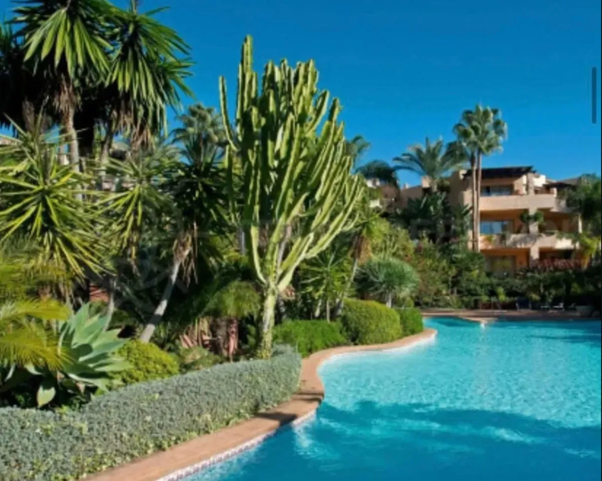 f850ff51-e86a-4474-b0a1-e99e093b8c53