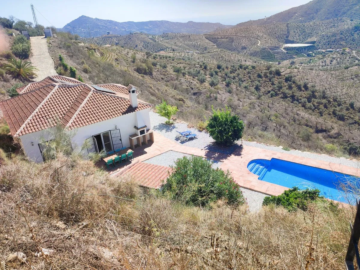 5bac4c22-6438-4d13-9bc2-8809b801bacb