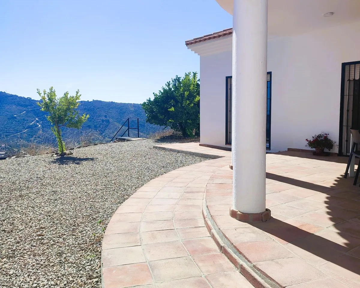 931944e9-9926-418d-8d14-aaac9676bc69