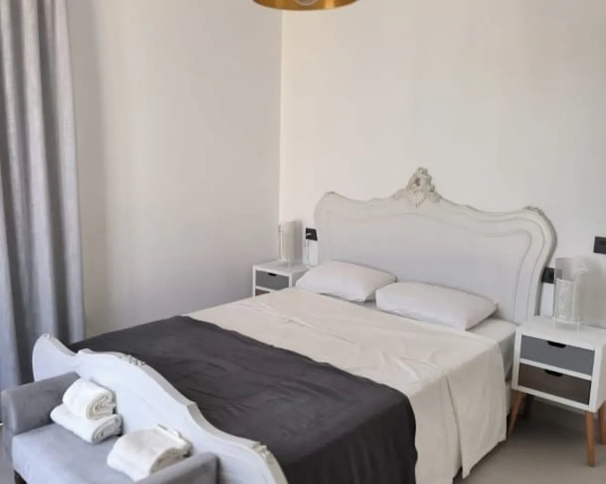 f0b3b5b9-1a79-4878-94df-585b3b9cabba