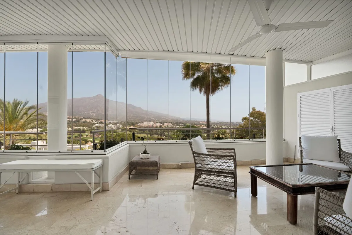 283fc1ee-9dce-4b07-a7e7-a85e924f1b11