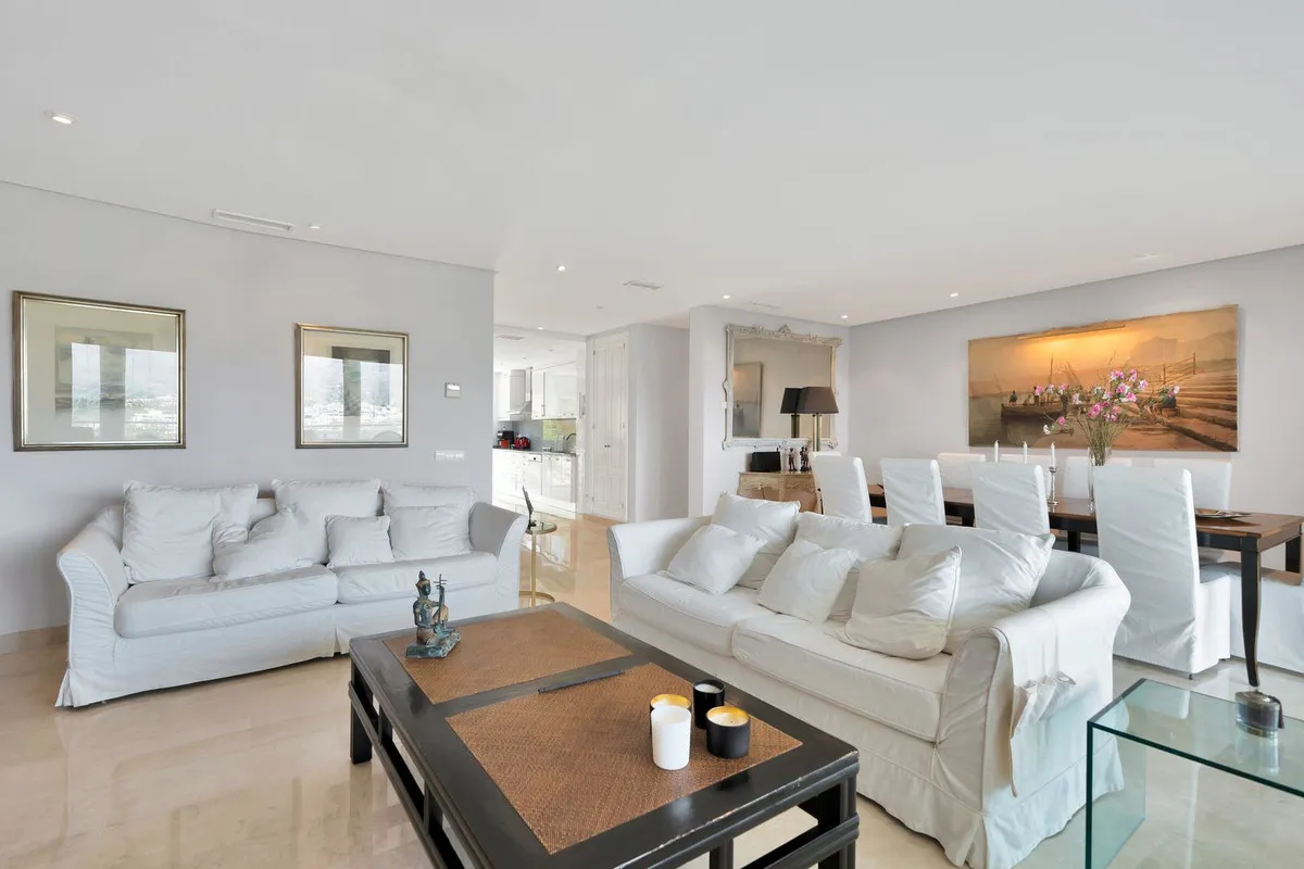 6d1e260b-6ab4-4552-a96f-2c8e6fa5a9df