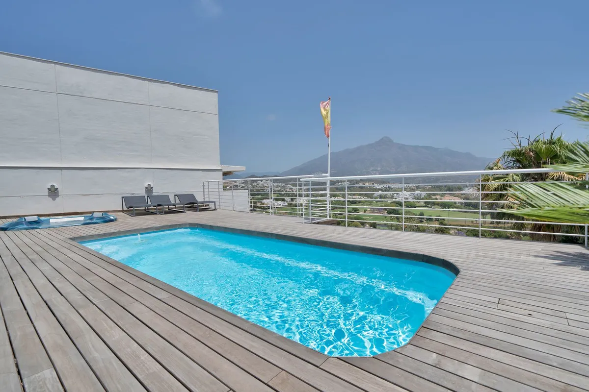 932238a2-c8a6-4ffb-8aa0-3524e4a45626