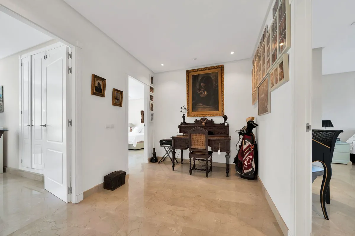 b53f13ac-8b23-429a-8330-85dfce7f5eeb