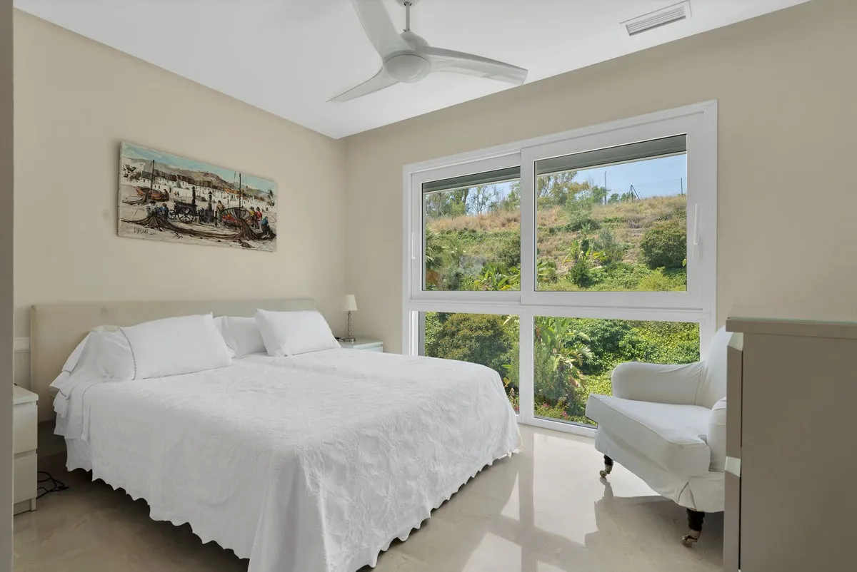 c89af2cf-68a5-4940-a48c-bfea2e43f81c