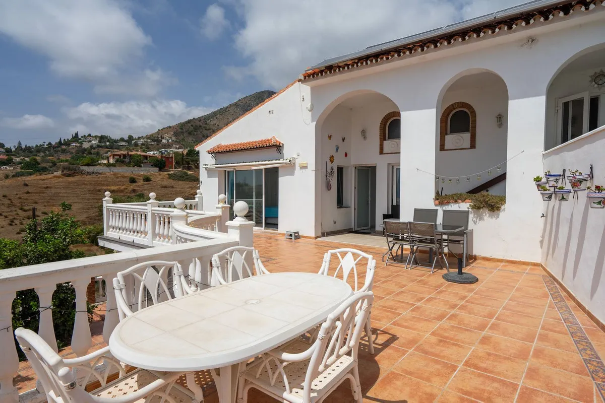 04508ff1-c133-46de-b8aa-467947349c26