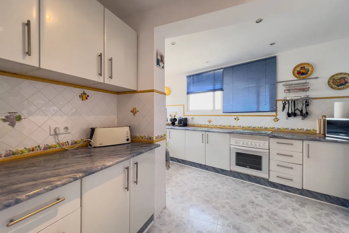 5c03992c-7e35-4878-a4af-3fc57dde0ab4