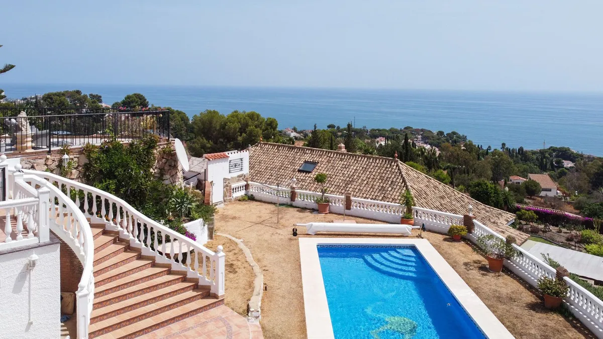 a2c80bff-1515-47e3-9fa1-a52dd3f55f27