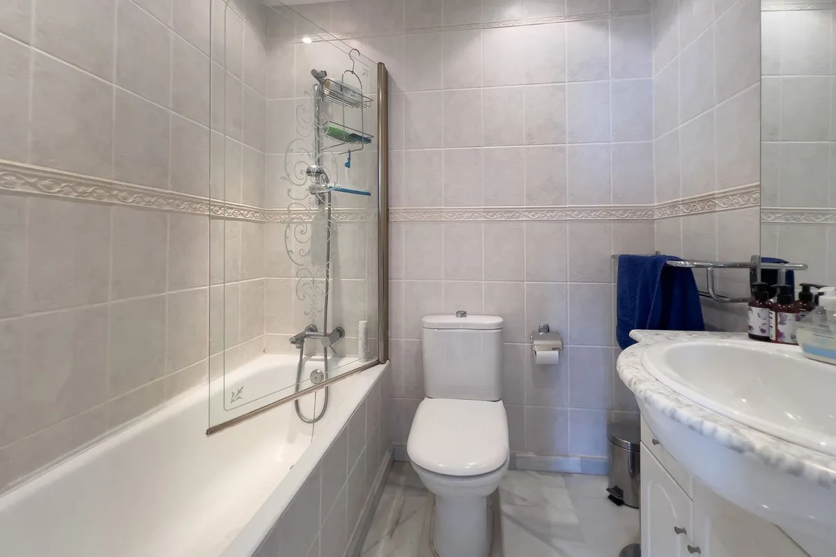 e2b745b1-94a9-4dec-bf7f-cd3a6a2c23da