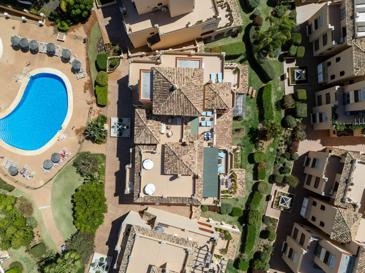 9d23b294-98c8-48ad-998e-129ed22bfcbf