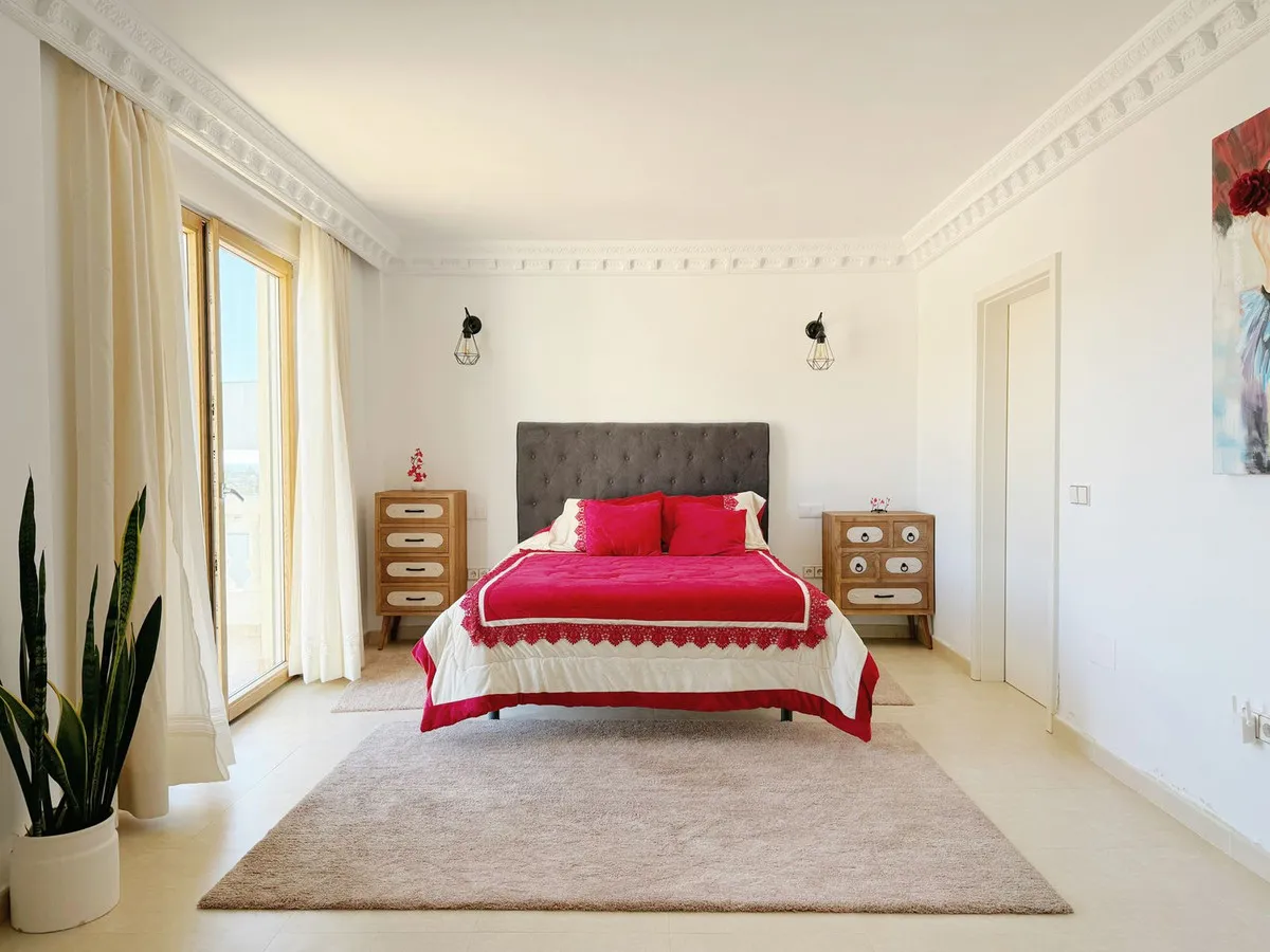 7970f854-5a45-4d1b-b06d-aee005822eac