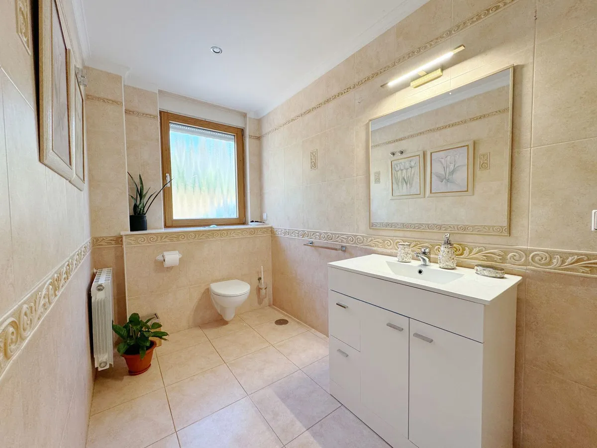 79de4504-162c-4f61-840a-784bf8a97f4e