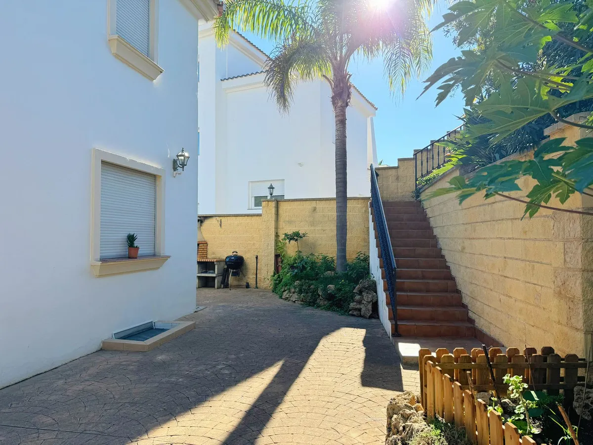 acb6fe86-c5a1-45de-8672-51997cd486c8