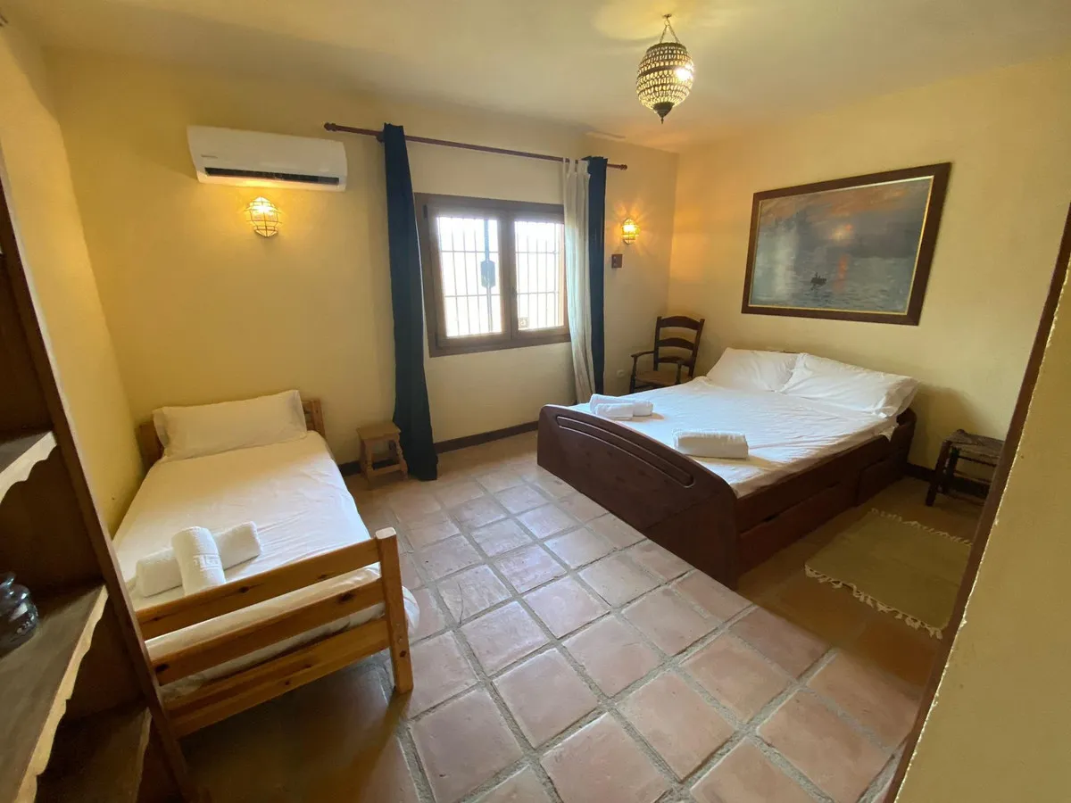 1e92c9bf-c1fd-4ad4-9d36-d8293fcb81ca