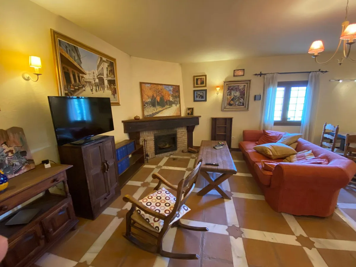 25e82e4d-a659-428d-8591-fcbd392ccc2c